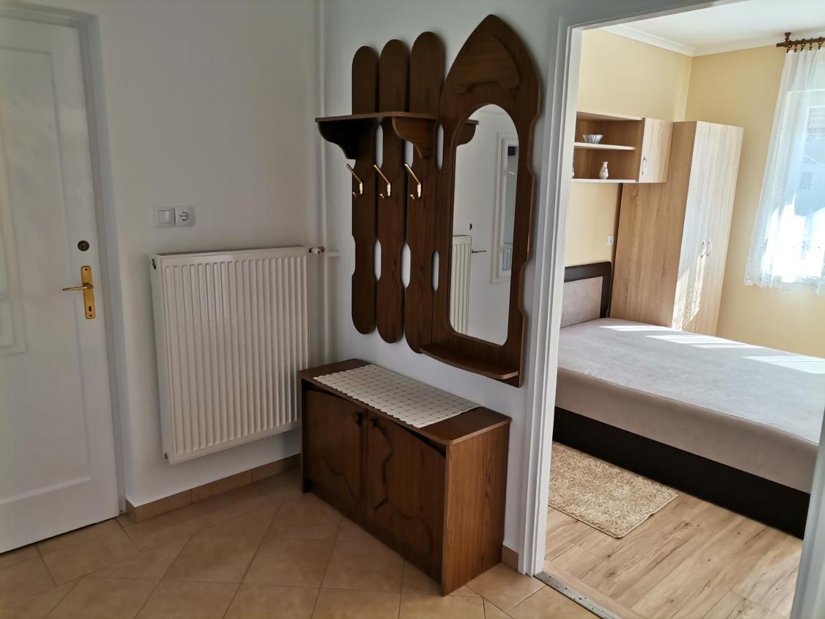 Lea Apartman Harkány Buitenkant foto